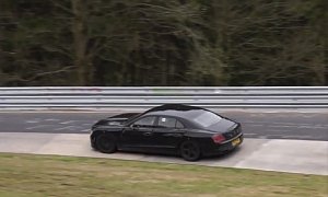 Here’s the 2020 Bentley Flying Spur Taking On the Nurburgring