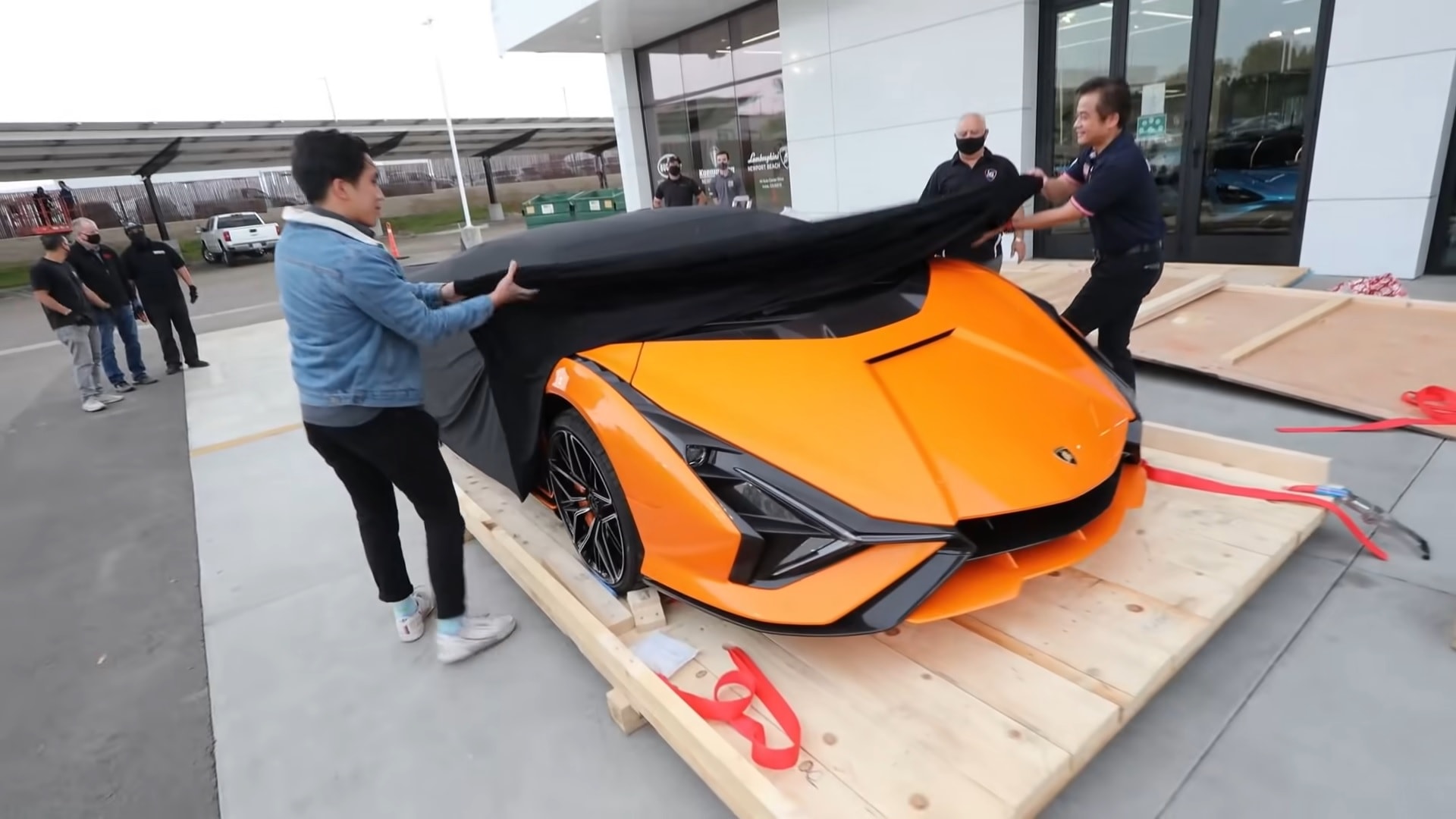 2020 Lamborghini Sian is the most powerful Lambo ever: photos, specs and  design details