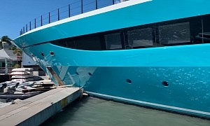 Here’s the Moment $90 Million Custom Megayacht Go Crashed Into Sint Maarten Dock