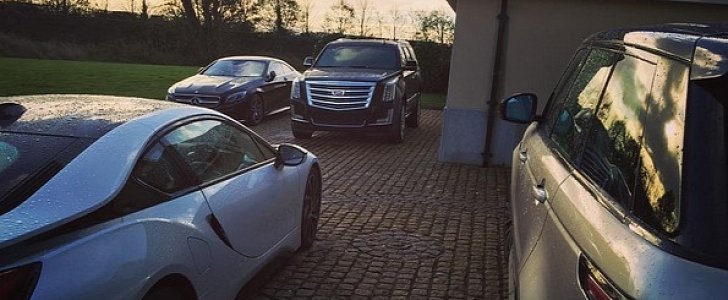 UFC Champ Conor McGregor's driveway now includes a BMW i8 too