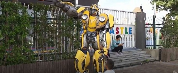 Dad shows up in Transformers giant costume on son's first day at school