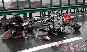 High Speed Crash Between Ferrari 458 and California Leaves Its Mark
