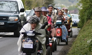 Hilarious Isle of Nan TT - Closer to the Hedge Movie
