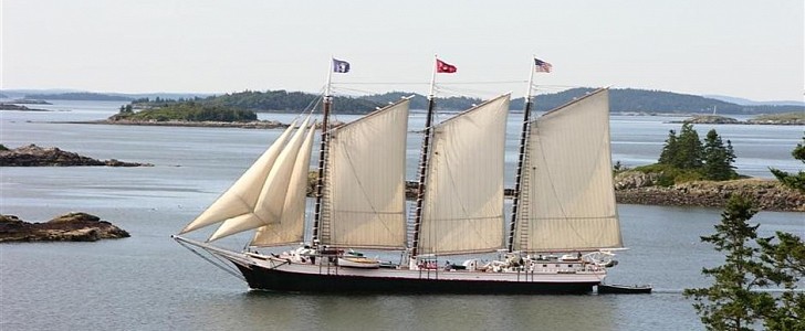 Victory Chimes is a 1900 schooner with a fabulous history