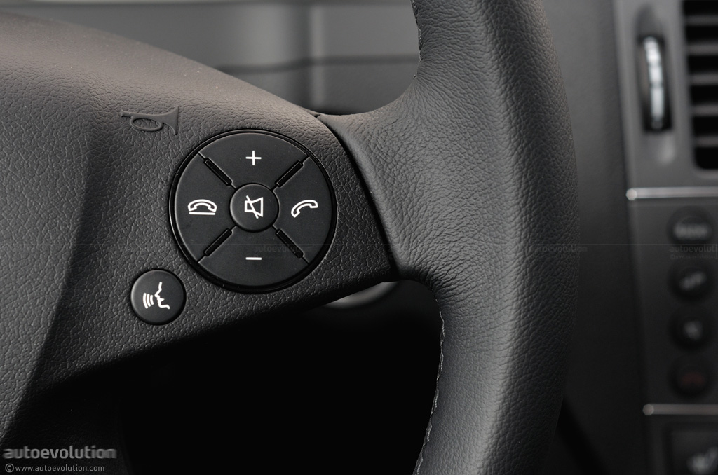 Mercedes C200 steering wheel