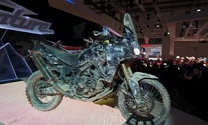 Honda Africa Twin Final Concept Revealed at EICMA 2014 <span>· Live Photos</span>