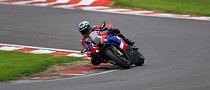 Honda CBR1000RR-R Fireblade SP Races Its British Superbike Counterpart