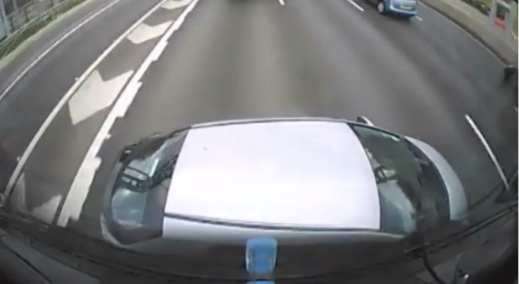 Honda Civic Gets Pushed Sideways by Lorry for 100 Meters in Terrifying UK Crash