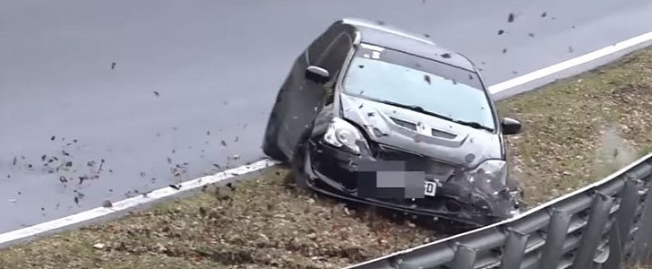 Civic Typer R Nurburgring crash