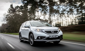 Honda CR-V "Black Edition" and "White Edition" Launched in the UK
