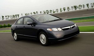 Honda Fixing Battery Software for 90,000 U.S. Civic Hybrids
