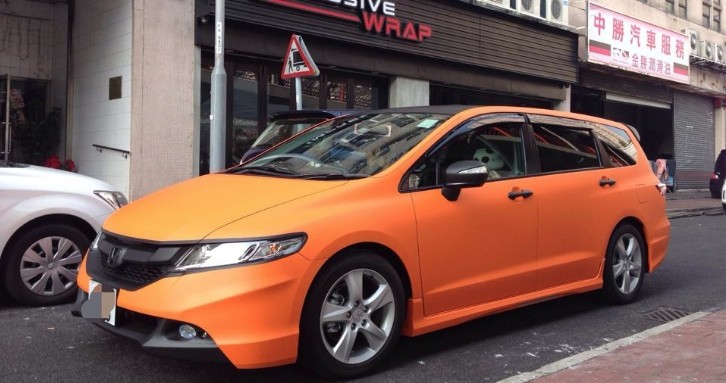 Honda Odyssey in Matte Orange