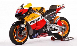 Honda Production Racer RC213V Delayed, but Still Coming with the 1 Mil Price Tag