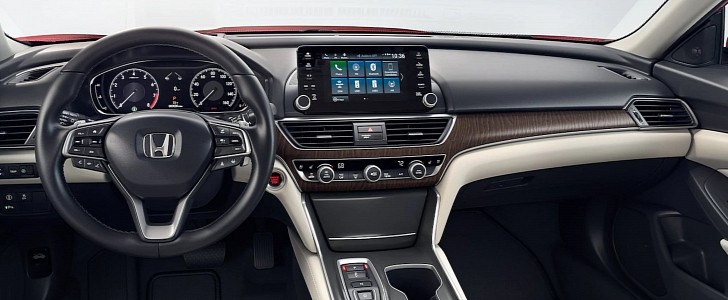 Honda Releases Wireless Apple Carplay Demo Important Warning Included Autoevolution