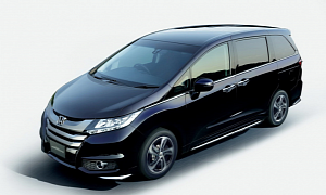 Honda Reveals New Odyssey and Odyssey Absolute in Japan