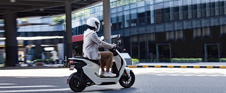 Honda U-GO electric scooter