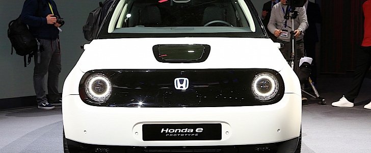 Honda EV gets a predicatable name: e