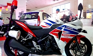 Honda Shows the CBR250R Police Bike