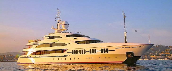 Ambrosia III is a stunning custom superyacht built by Benetti