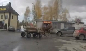 Horse and Cart Crash into Pickup in Russia