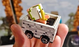 Hot Wheels and Minecraft Troll Us a Little with Minecart
