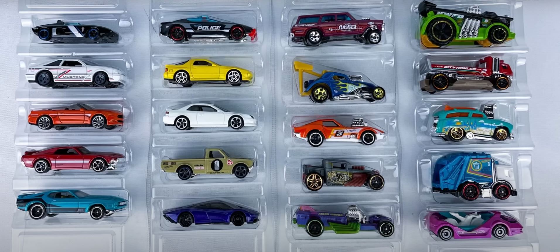 Hot Wheels Celebrates the Ford Mustang With a New 5-Pack, There
