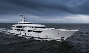 Houston Billionaire Tilman Fertitta’s New $150M Toy Is a Show-Stopping Custom Yacht