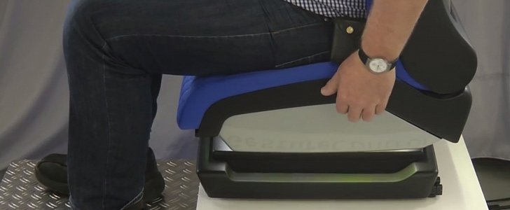 Scientists from Germany’s Fraunhofer Institute for Silicate Research and Isringhausen have recently announced the completion of a prototype seat that can be adjusted by using simple hand gestures