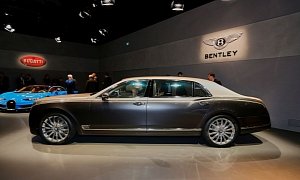 How Bentley Made the Mulsanne EWB (Long Wheelbase) Look Almost Normal in Geneva