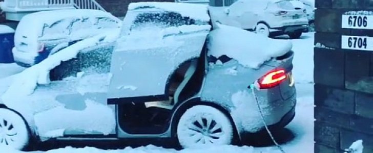 Tesla Model X in the snow