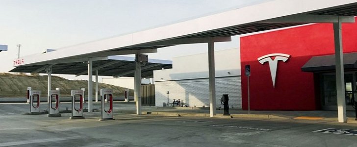 Tesla stations ready for Cali power outages