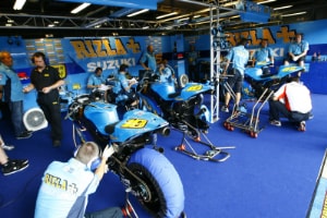 MotoGP Pit Garage view