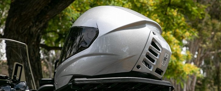 Feher ACH-1 motorcycle helmet