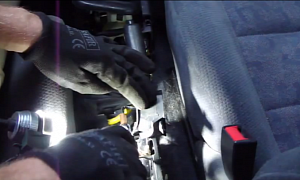 How to Adjust Handbrake on 1996-2001 Toyota Corolla