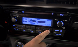 How to Adjust Tech Audio Sound Quality on 2014 Toyota Corolla