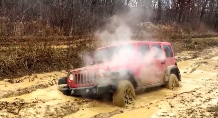 How to Destroy a Brand New Jeep Wrangler in the Mud - autoevolution