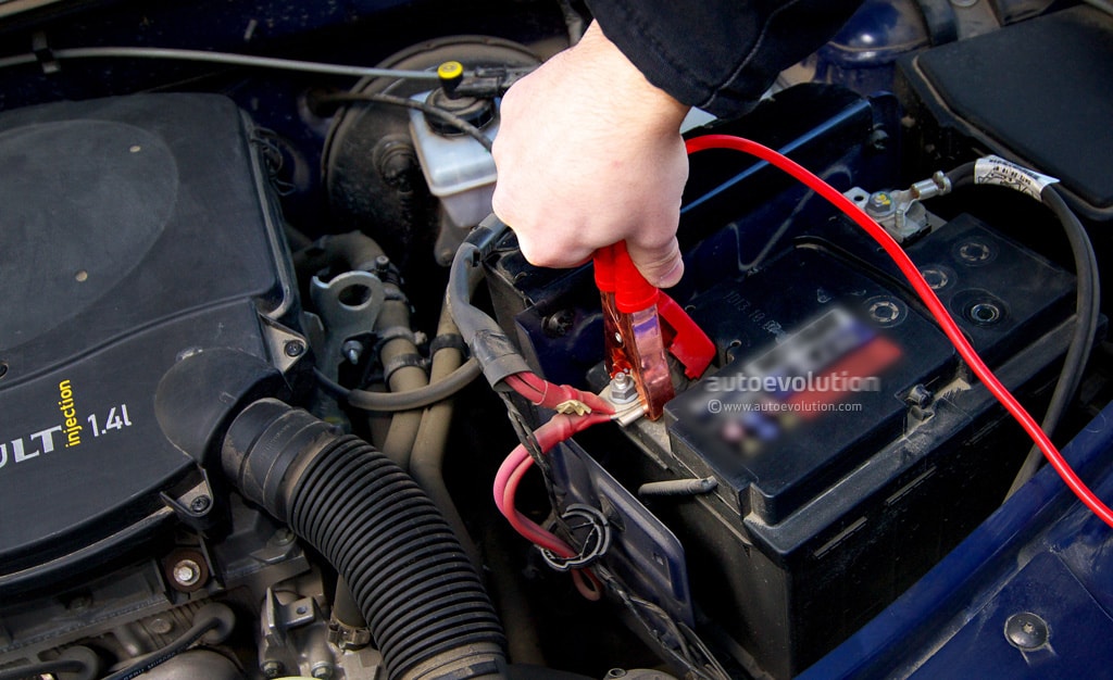 How to Jump Start Your Car - autoevolution