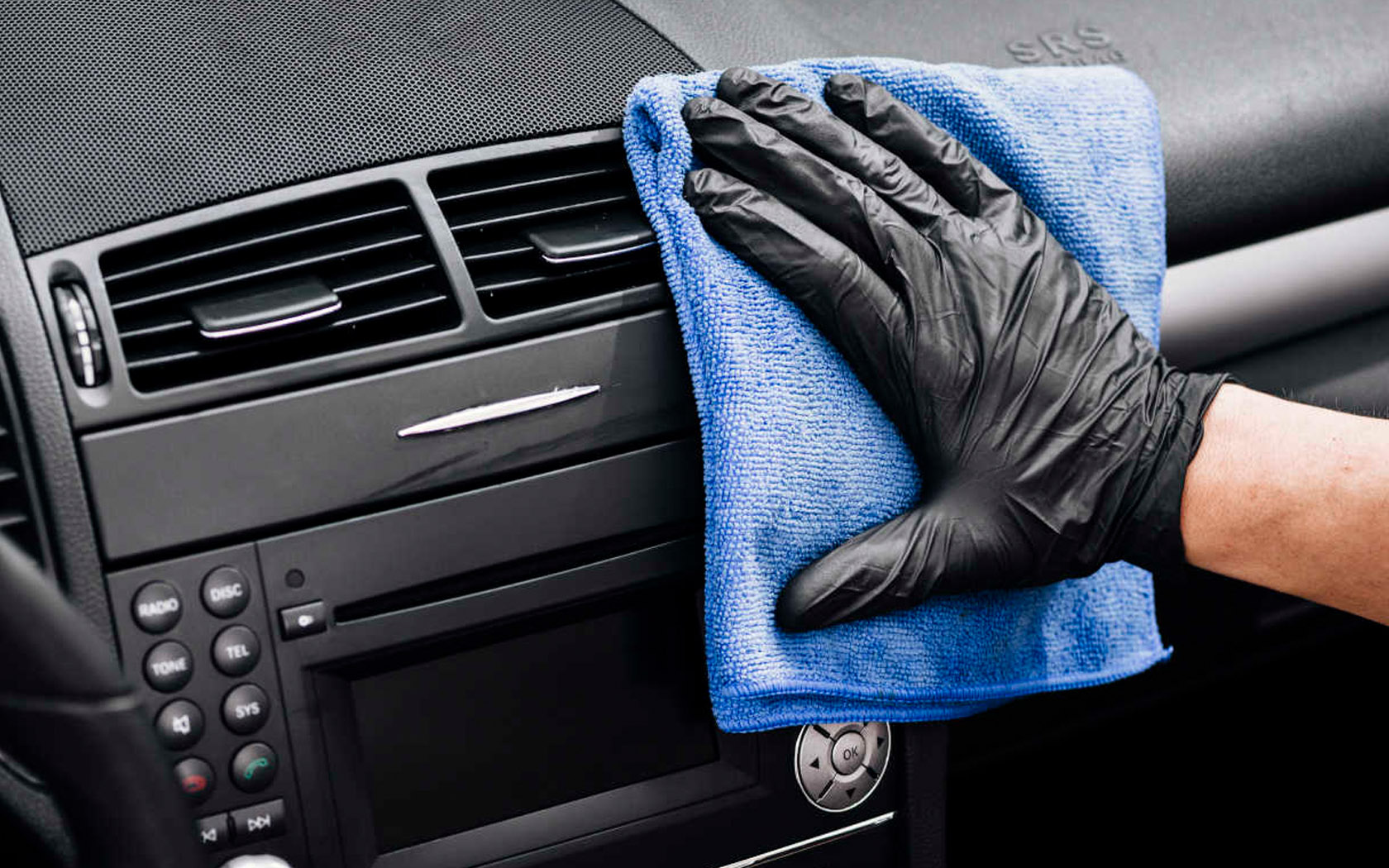 get annoyed Inspire Minefield Sanitizing Your Car Is Essential These Days So Here's How to Do It Properly