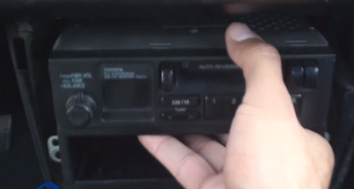 Toyota Tercel Radio Unit