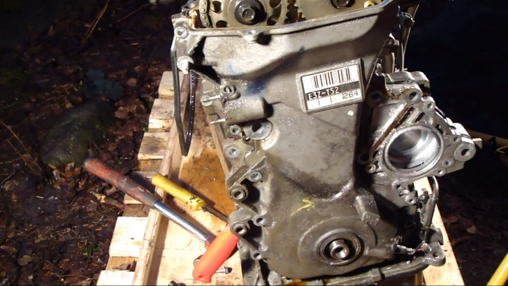 Toyota VVTi Engine Timing Chain Cover