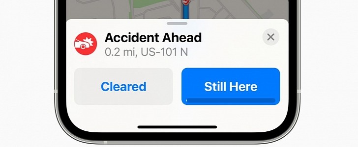 Apple Maps notification based on user report