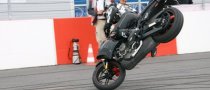 How to Stoppie on a Motorcycle