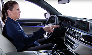 How to Use Gesture Control on the New BMW 7 Series