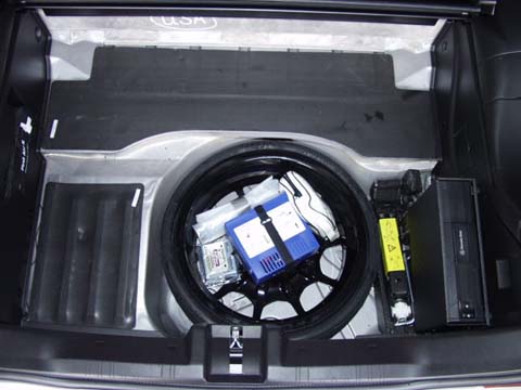 Mercedes Benz Breakdown Kit Tirefit Tyre Sealer Spray Compressor Mhd New 