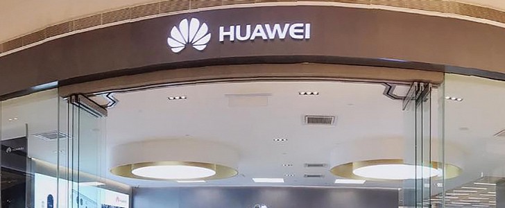 Huawei is ready to invest $1 billion in smart cars this year