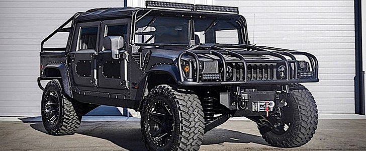 AM General Hummer H1 Launch Edition