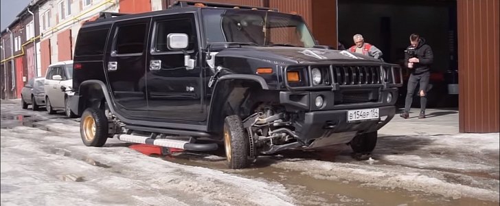 Hummer H2 With 13-Inch Wheels
