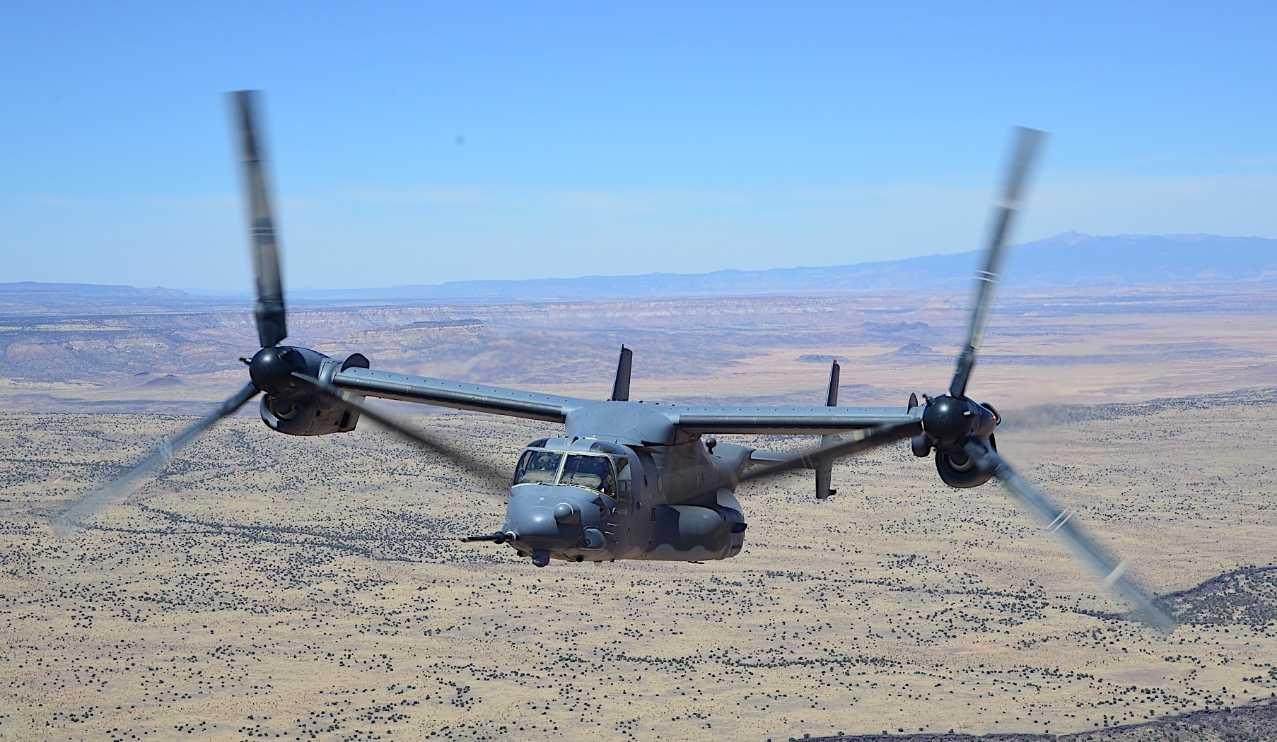 Hungry-Looking CV-22 Osprey Spins Massive Blades as It Approaches Flying  Gas Station - autoevolution