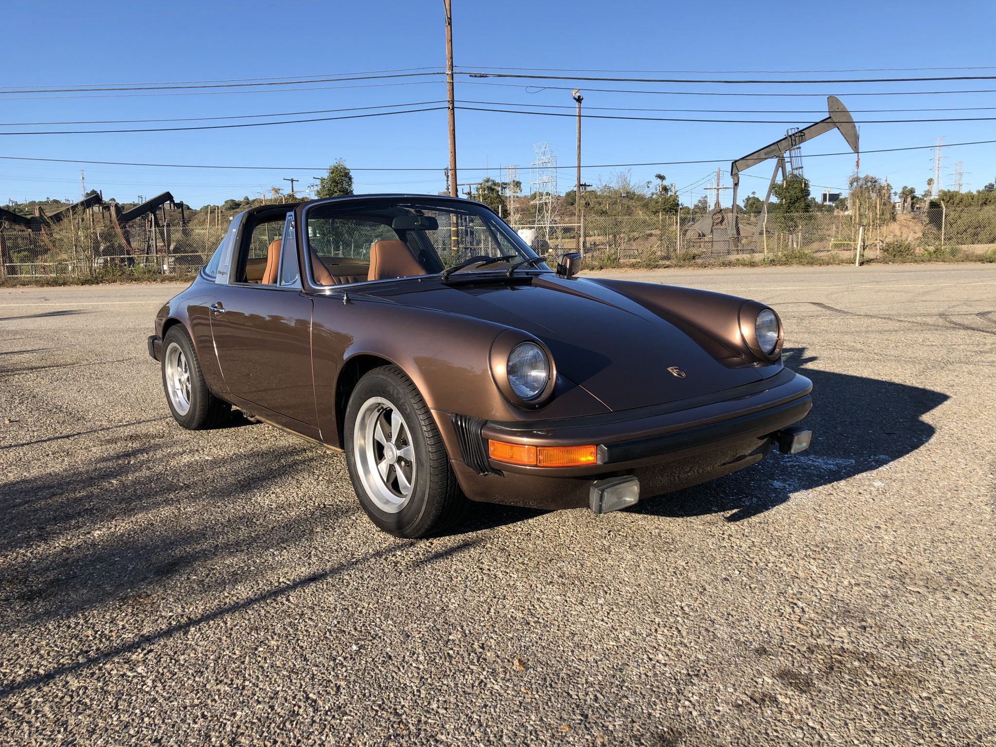 Hurry up and Snatch a Pristine 1976 Porsche 911 Targa S for as Little as  $15k - autoevolution