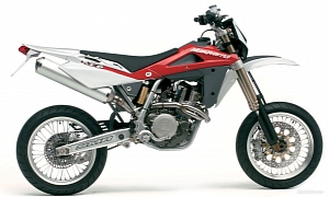 Husqvarna Readies 2015 200cc Bike for India and More for the World